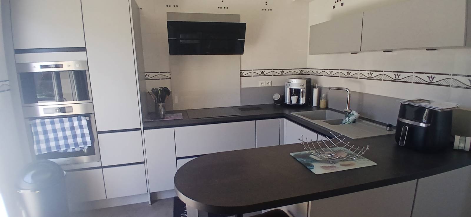 MAISON A VENDRE SECTEUR RECHERCHE - DIEPPE – 118m² - 5 PIECES – GARAGE – 636m² JARDIN
