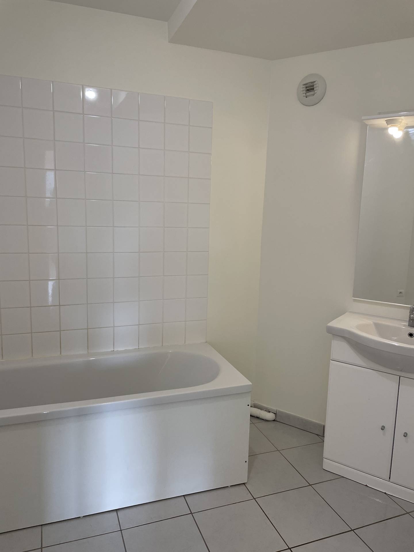 Appartement 1 chambre à Envermeu