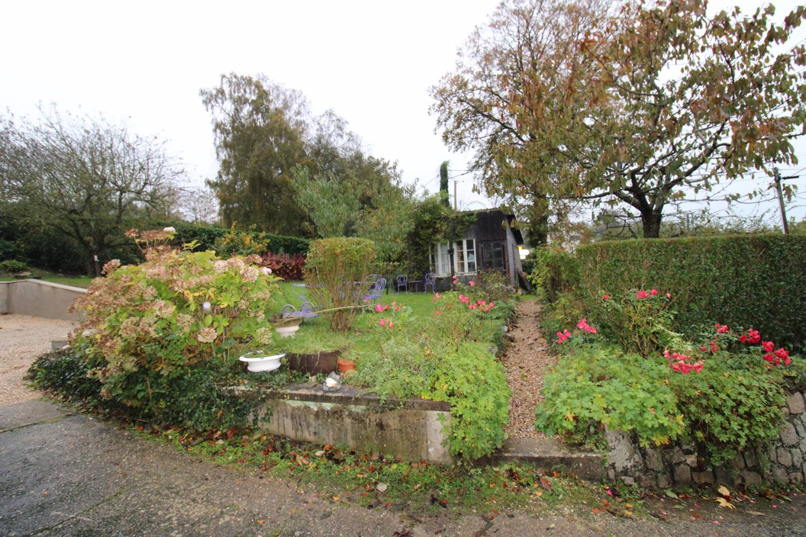 Maison  A vendre avec 4 Chambres avec Garage et Jardin Secteur de Luneray