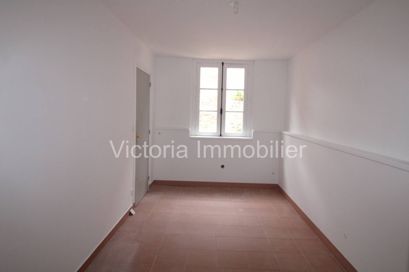 APPARTEMENT DIEPPE - 3 PIECES 67m² DUPLEX - TERRASSE - STATIONNEMENT