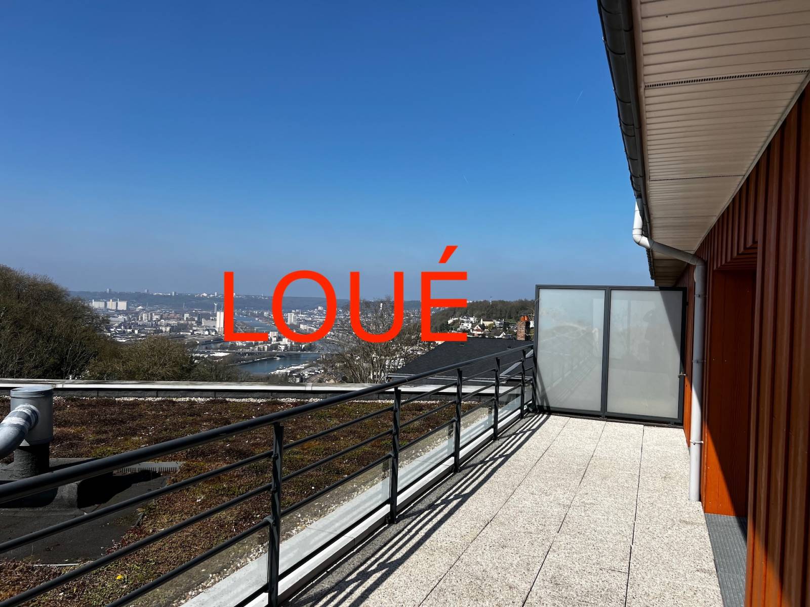 LOUÉ Bonsecours 76 appartement 2 pièces  plein sud avec vue panoramique