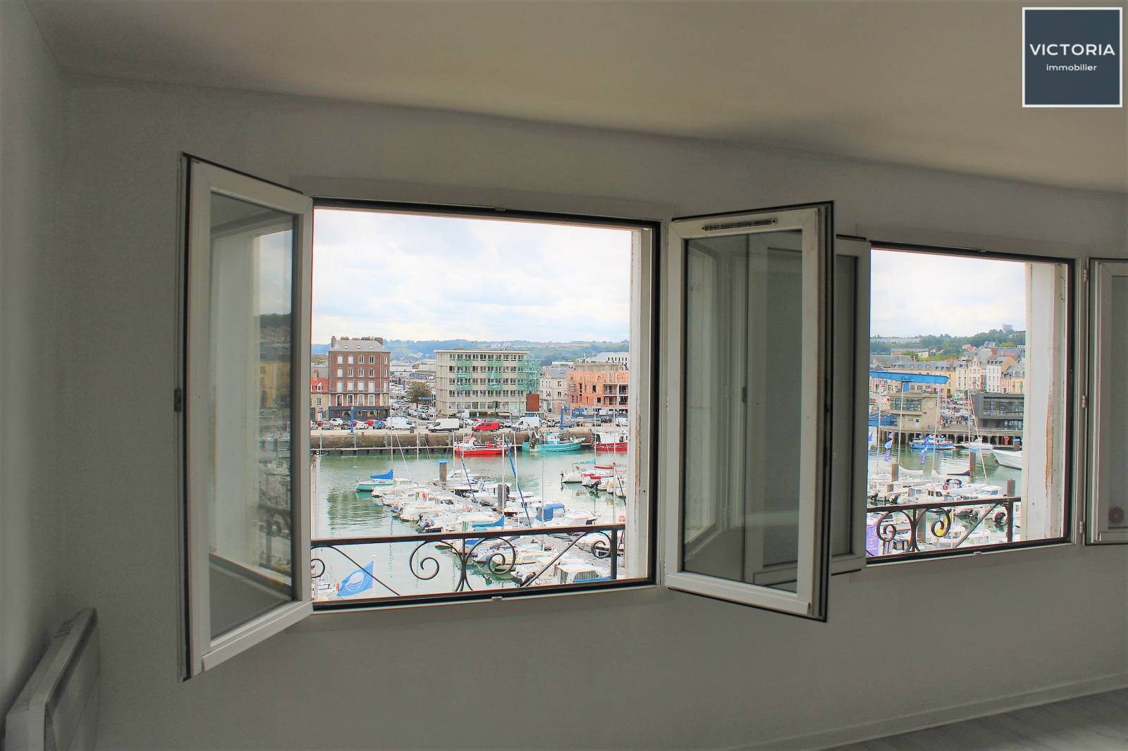 Appartement 3 pièces 74 m² vue port Dieppe Quai Henri IV