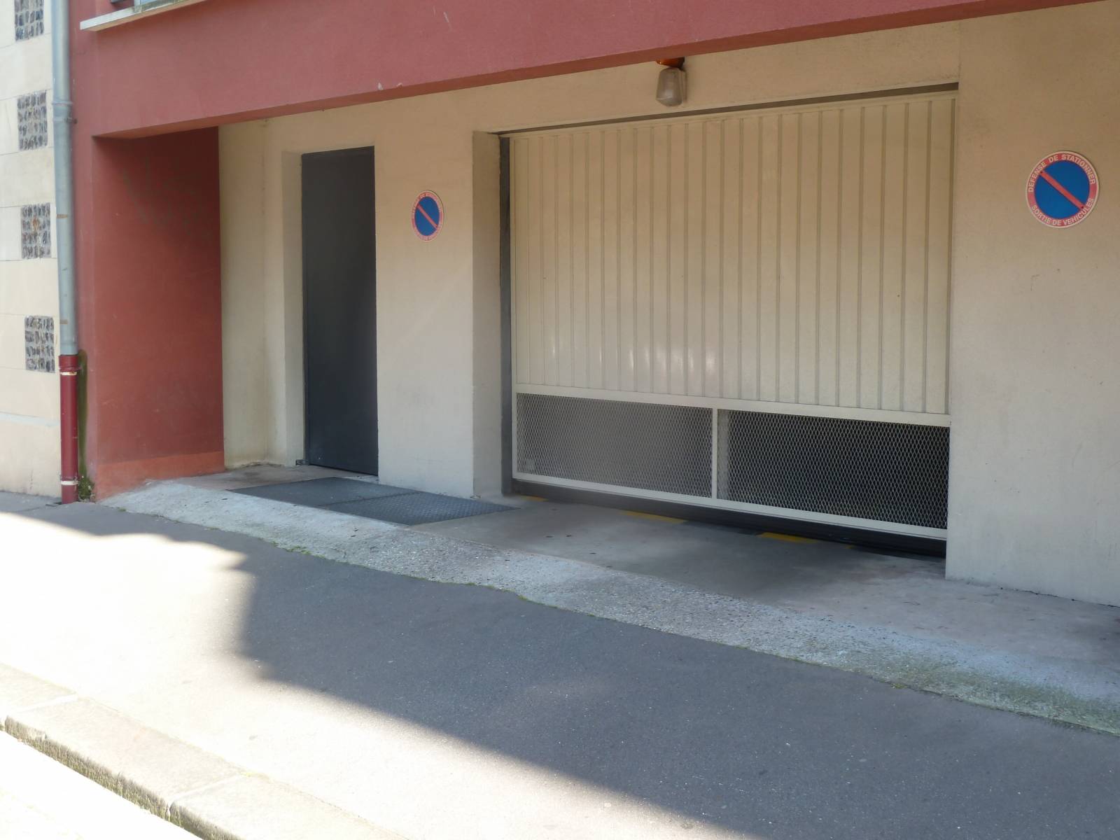 A louer parking dans une copropriété sécurisée à Dieppe