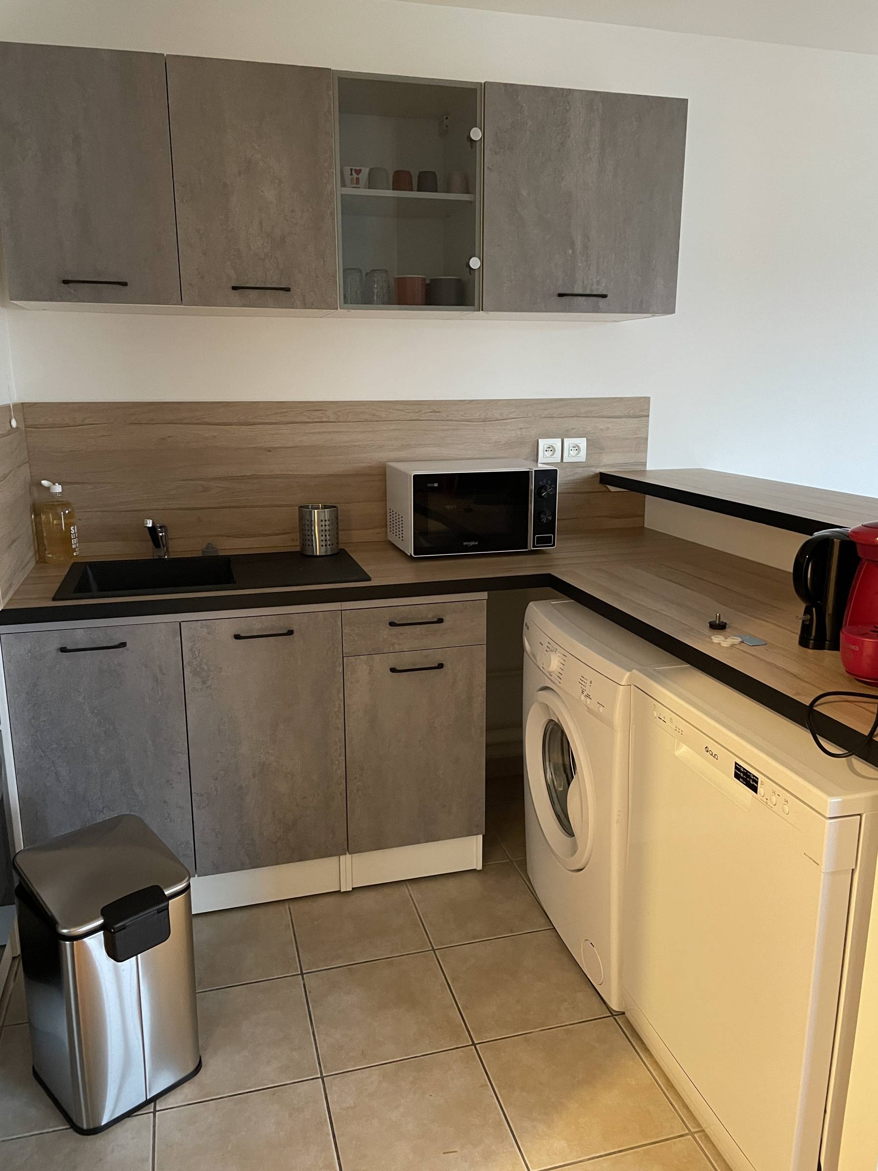 A louer Appartement avec stationnement