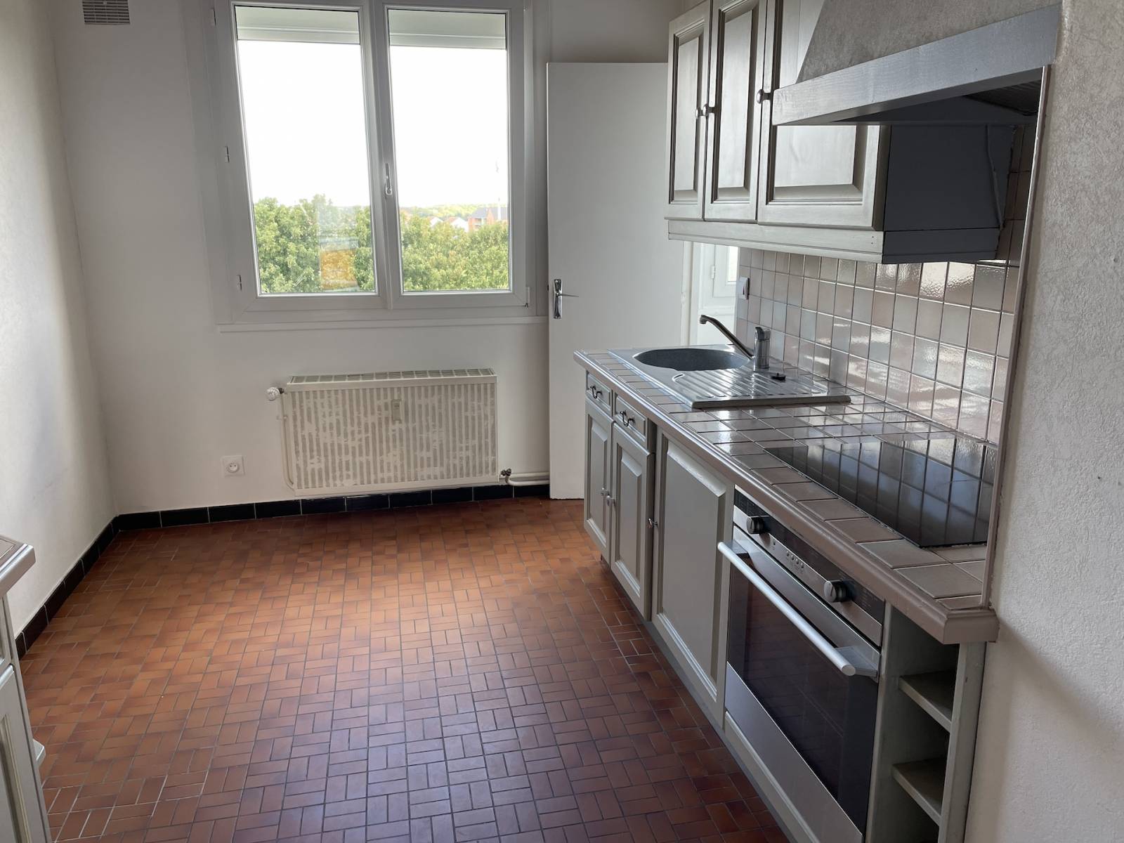 A louer appartement cuisine aménagée Neuville Les Dieppe
