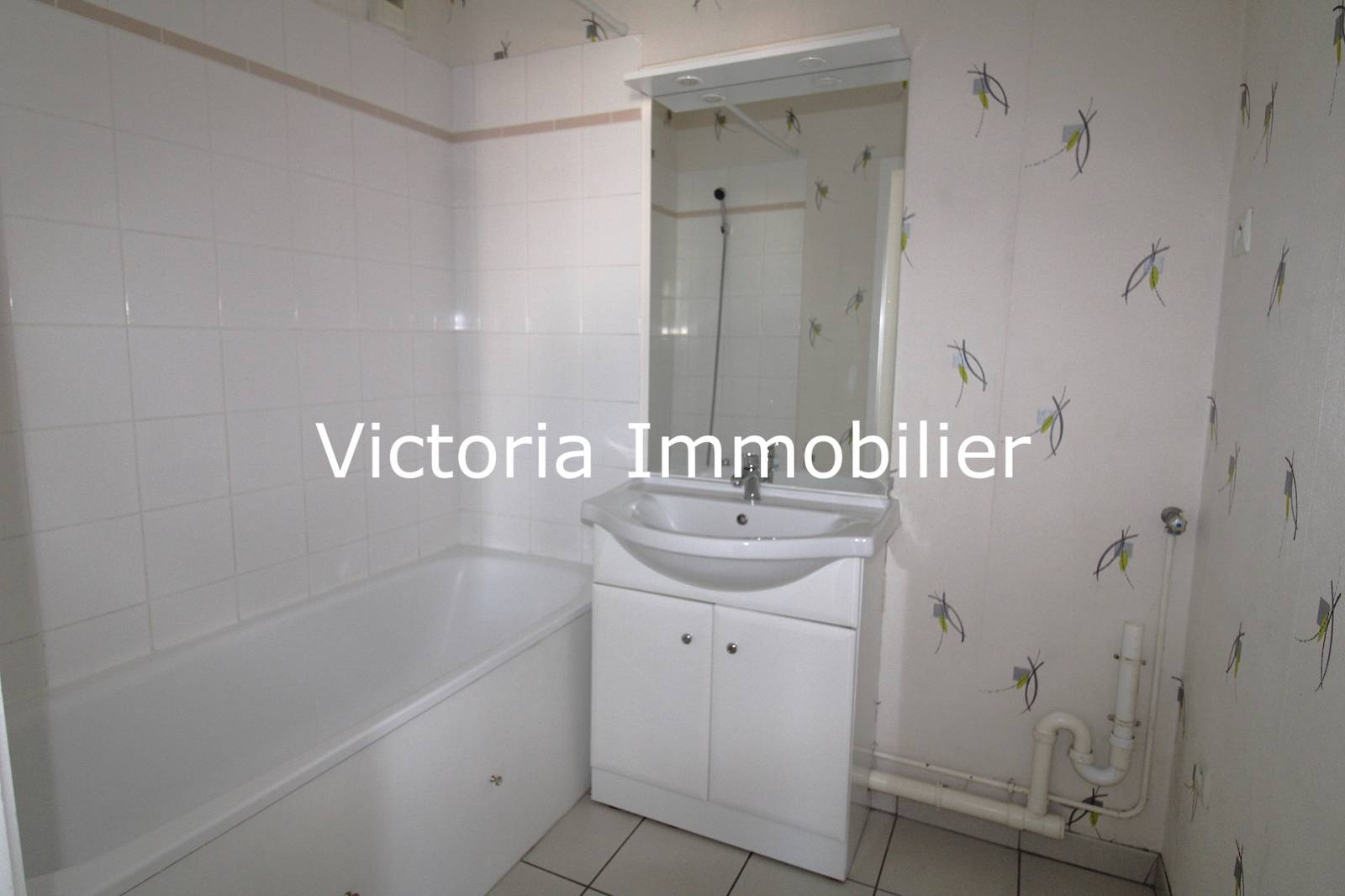 ARQUES LA BAITAILLE - Appartement T3 Balcon, ascenseur, parking, garage