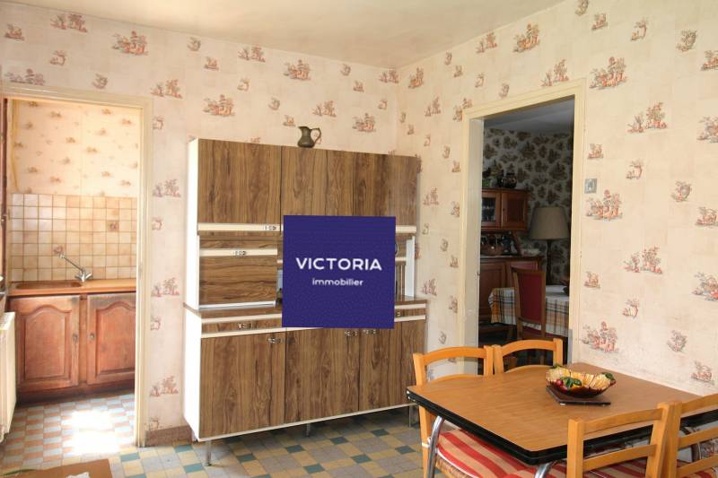 MAISON CENTRE VILLAGE - 61m² - 2 CHAMBRES - TERRAIN 900m²