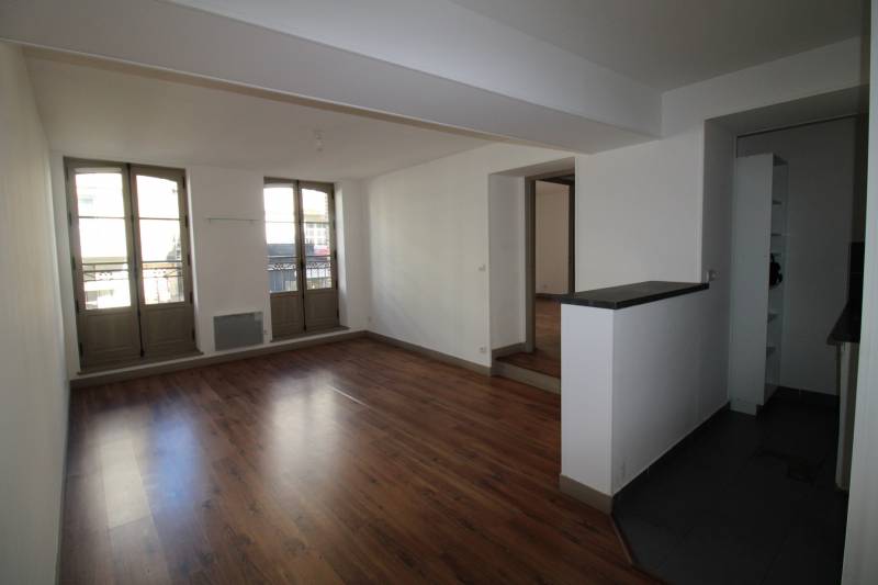 DIEPPE - APPARTEMENT - 2 CHAMBRES - 59 m² - 1er étage