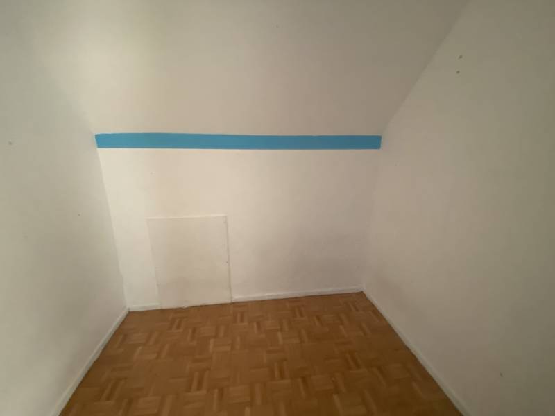 maison avec 3 chambres d'environ 100m² avec jardin dans le centre d'Offranville