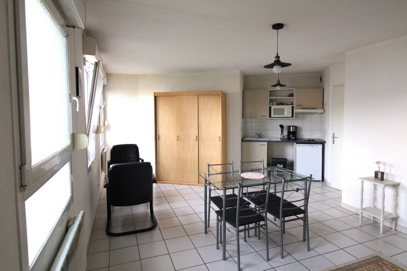 A vendre studio meublé à Rouen