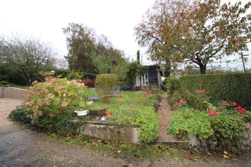 Maison  A vendre avec 4 Chambres avec Garage et Jardin Secteur de Luneray
