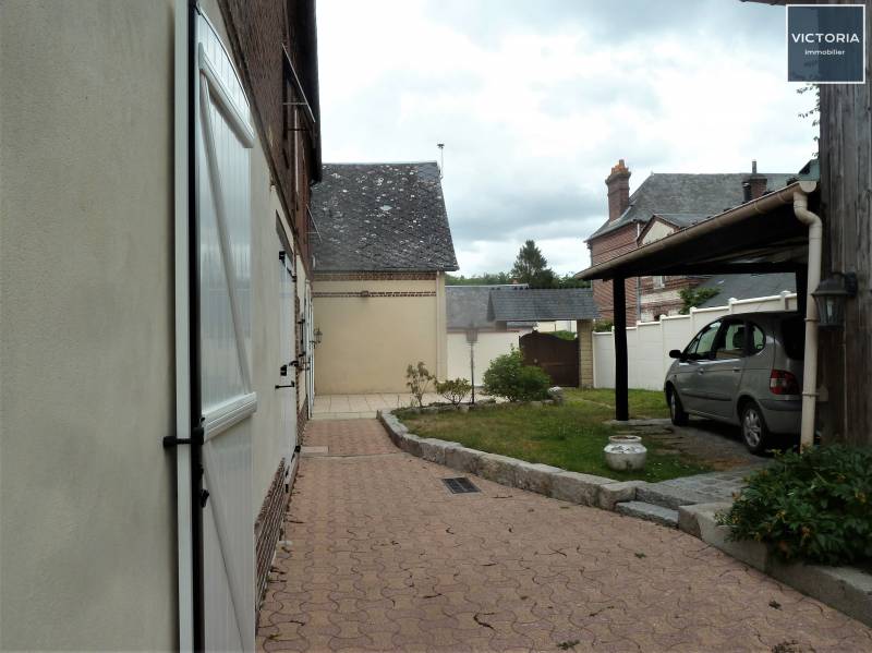 A vendre maison avec garage 76590