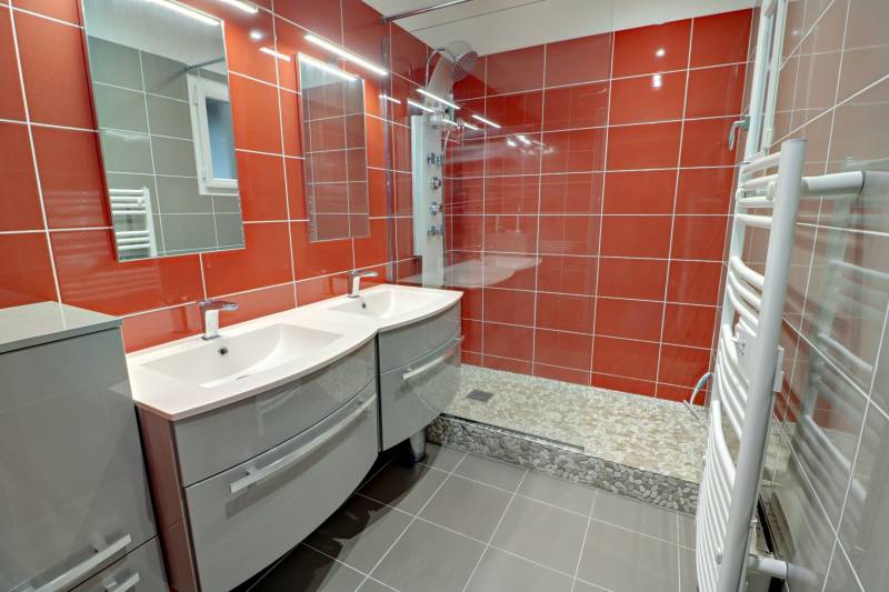 MAISON MODERNE - 4 PIECES - JARDIN - TERRASSE - GARAGE PROCHE DIEPPE