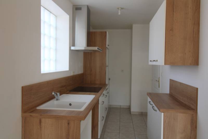 LOUÉ Appartement 3 pièces à Martin Eglise