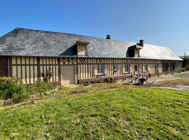 Belle Longère Normande - 115 m2 habitable - Nombreuses Dépendances - Petit-Caux